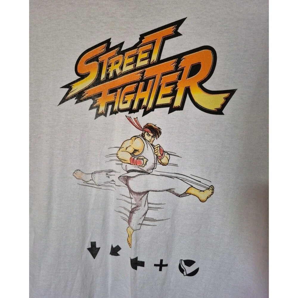 Street Fighter Shirt Men Small Capcom Video Game SFII Short Sleeve Adult
